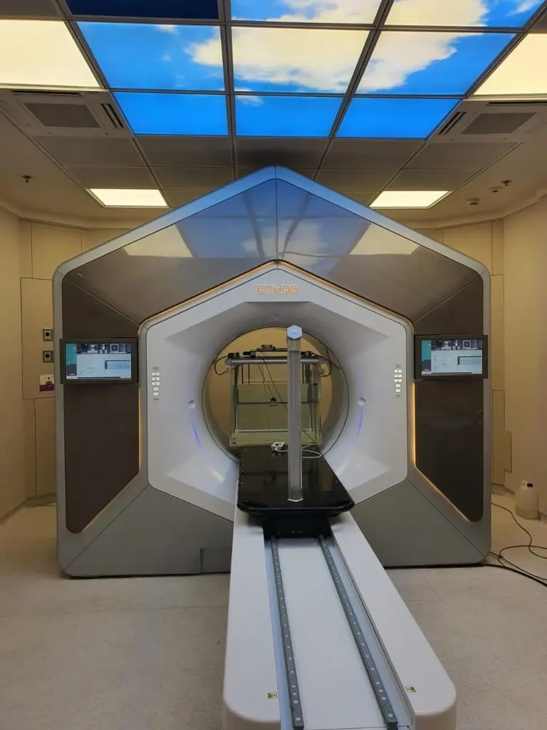 Линейный ускоритель ETHOS