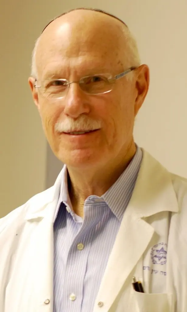 Prof.Sprung-copy.jpg